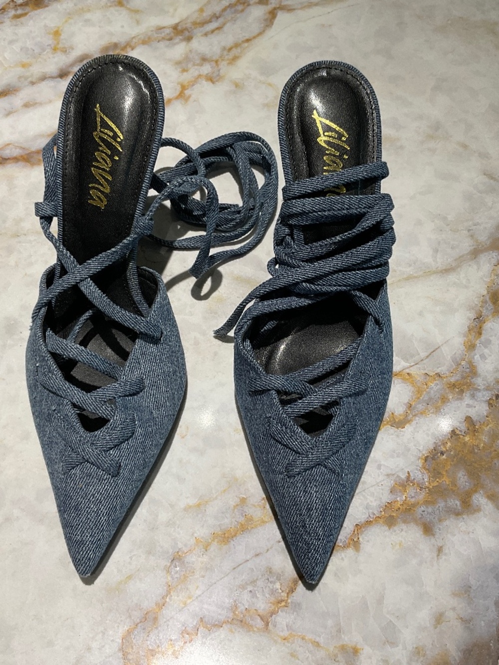 Women’s shoes